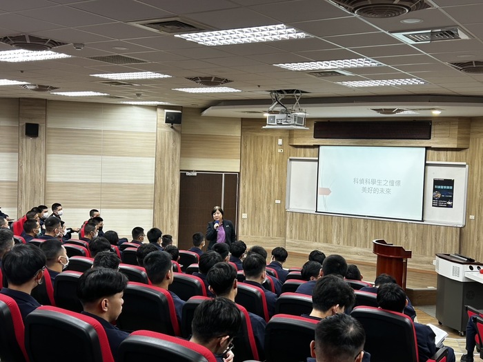 呂明都主任演講之影像圖片