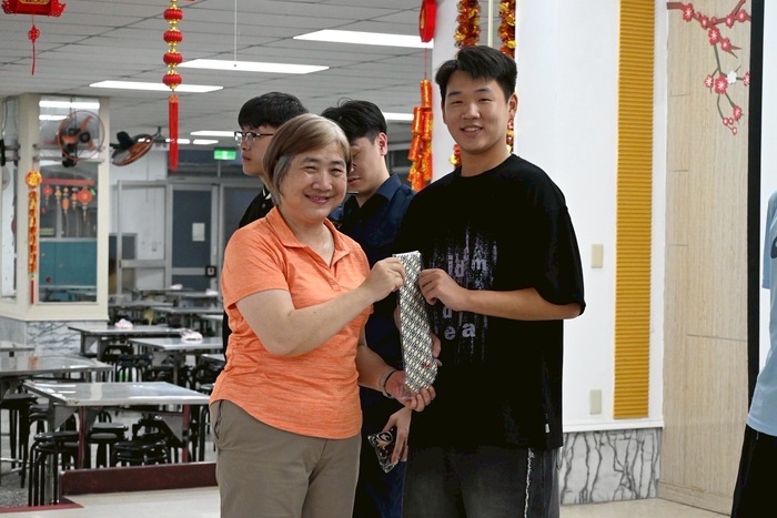 呂明都主任頒獎之影像