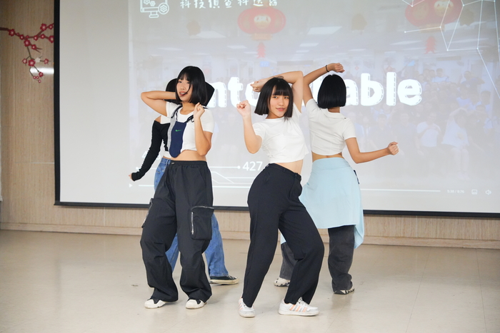 42期同學舞蹈表演之影像(2)